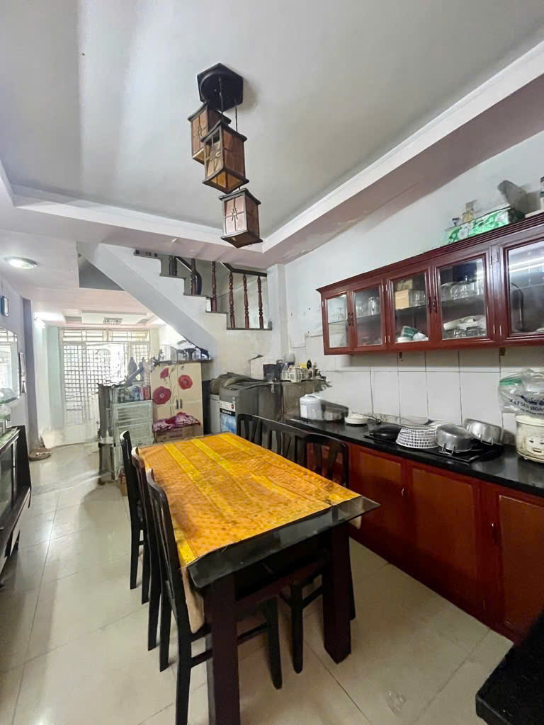 MẶT TIỀN KD ĐỈNH – TRUNG TÂM Q.10 – 5 TẦNG BTCT CHẮC CHẮN – 15 - Ảnh 3
